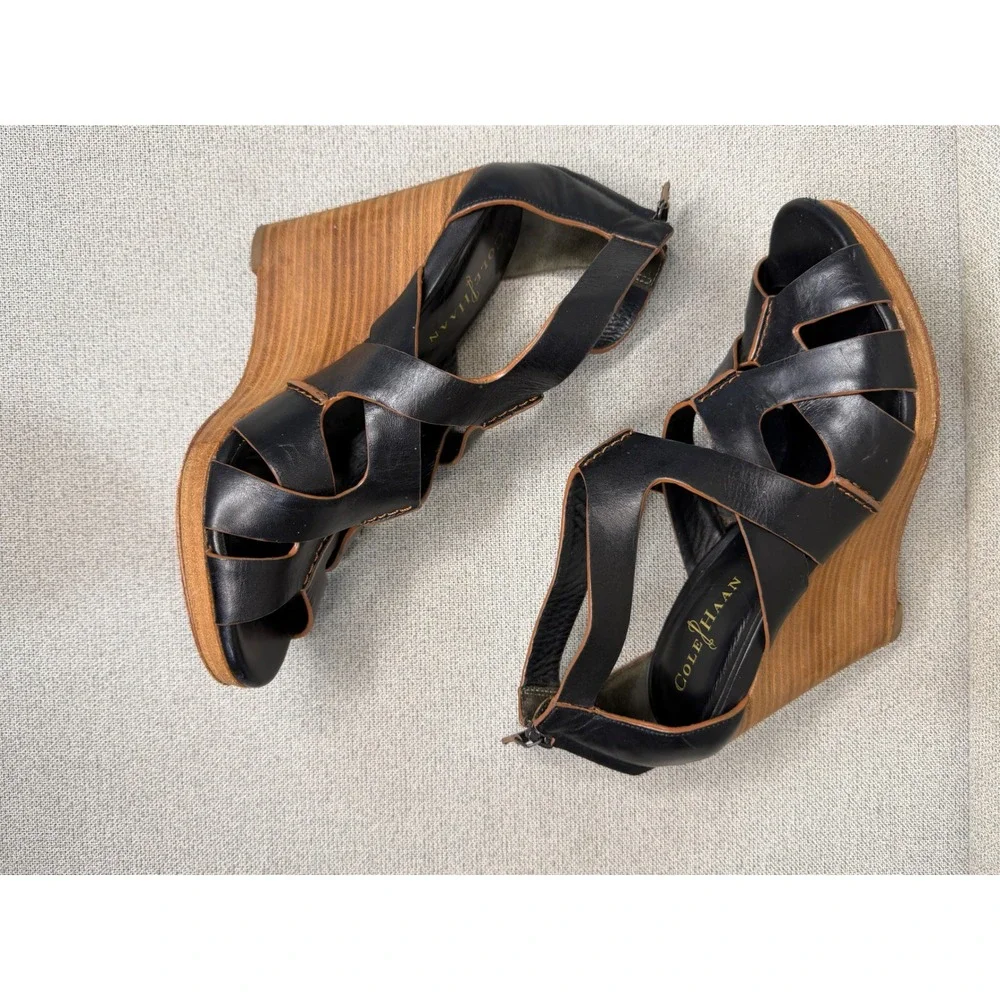 Cole‎ Haan Black Leather Caged Wedge Sandals Womens 7B Heel Zip D37884